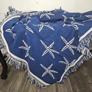 Starfish Coastal Cotton Woven Throw Blanket in Blue & Cream 50" x 52"
